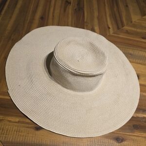 Elegant Tan Wide-Brimmed Hat